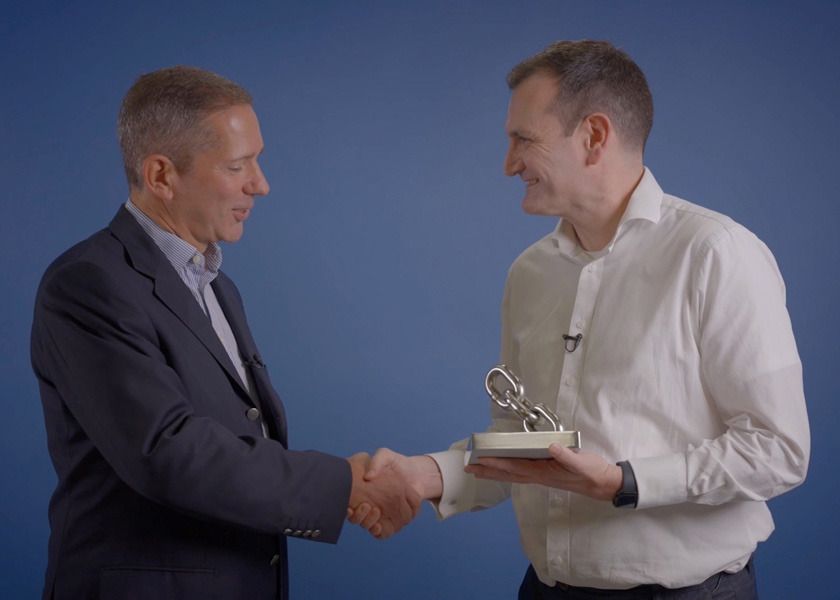 Jonathan Djanogly MP wins LEEA CEO’s Award - image